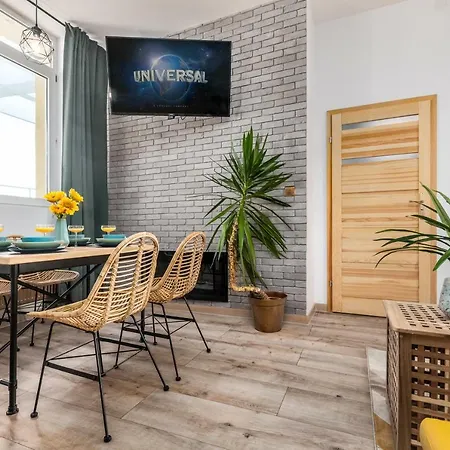 Wspolna 41 By Renters Apartment Warsaw