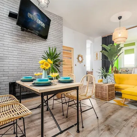 Wspolna 41 By Renters Apartment *